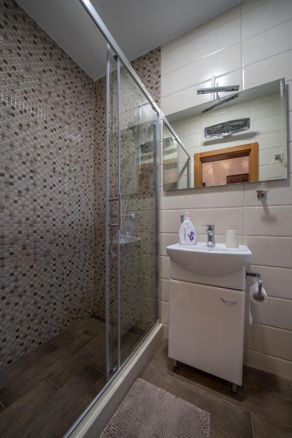 Aneta Apartments Risan Exterior foto